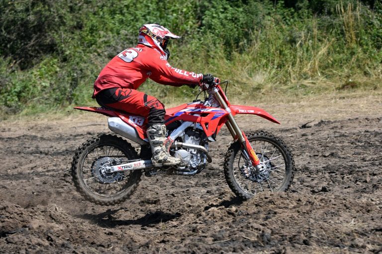 Motorbike, motorcross, dirt bike — How to Get Free NBA Streams on Reddit
