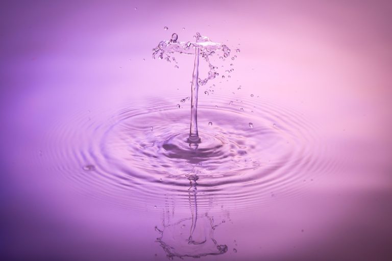 Drops, water, nature — Plinko Erfahrungen: Fiese Betrugsmasche Mit Fake Apps
