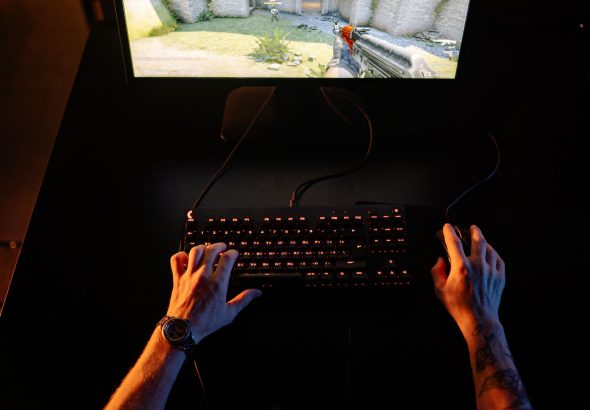 StarCraft open-world shooter